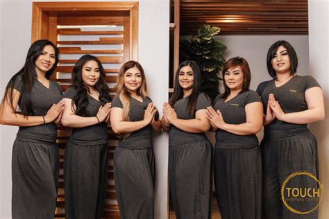 thai massage in dubai.